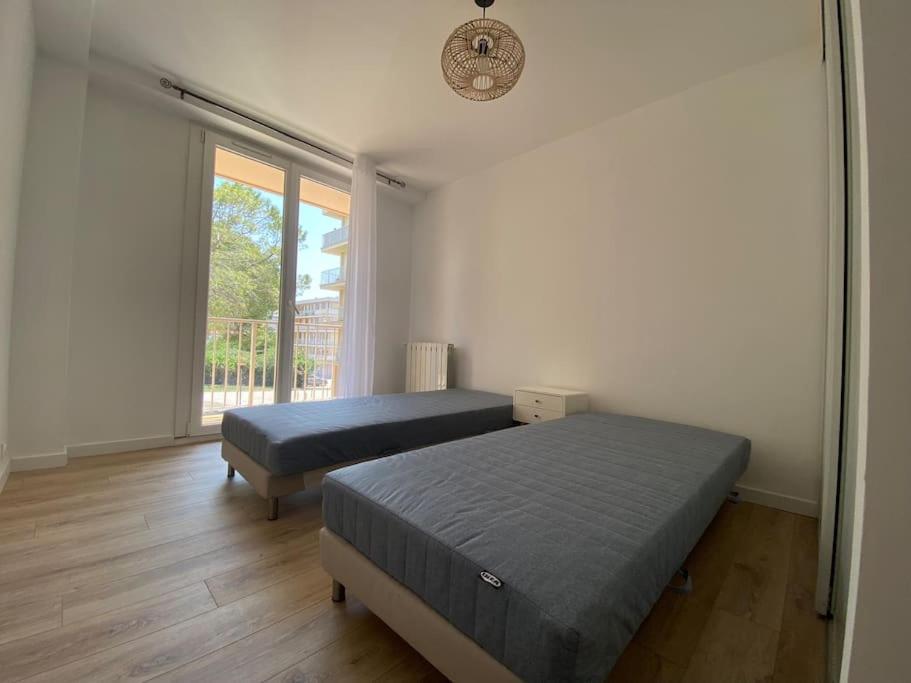 Grand T2 53M2, Proche Plages Et Port , Parking . Apartment La Ciotat Exterior foto